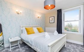Morleys Rooms - Located In The Heart Of Hurstpierpoint By Huluki Sussex Stays